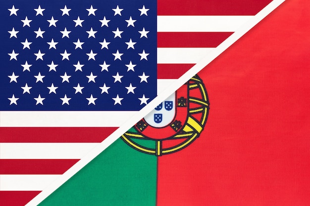 Eua vs bandeira nacional de portugal de têxteis. relação entre países americanos e europeus.