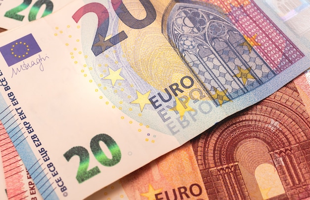 Euro-Banknoten in Nahaufnahmen