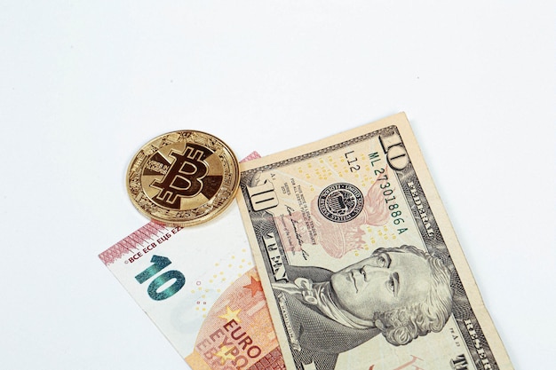 Euro dólares estadounidenses y moneda bitcoin