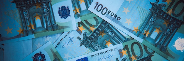 Euro-Geld. Euro Bargeld Hintergrund. Euro-Geld-Banknoten.