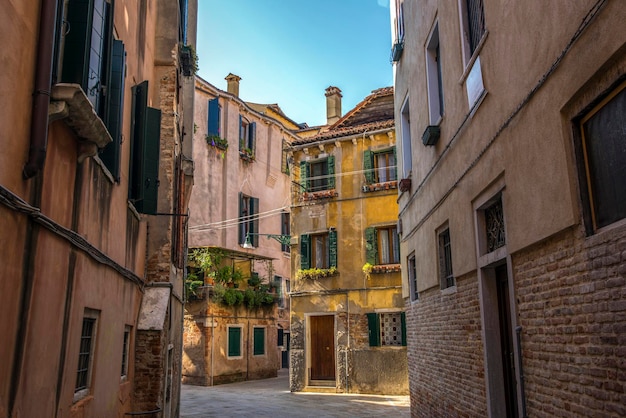 Europa. Venecia. Italia. Hermosas calles venecianas medievales