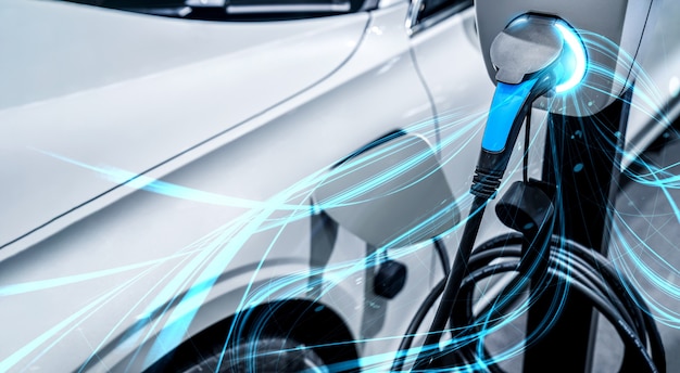 EV-Ladestation für Elektroautos im Konzept von grüner Energie und Ökostrom