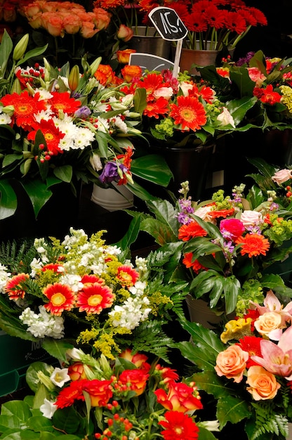 Exhibición de la floristería foto de archivo