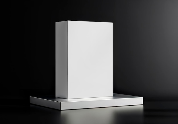 Exhibición mínima del cubo gris en la plataforma negra