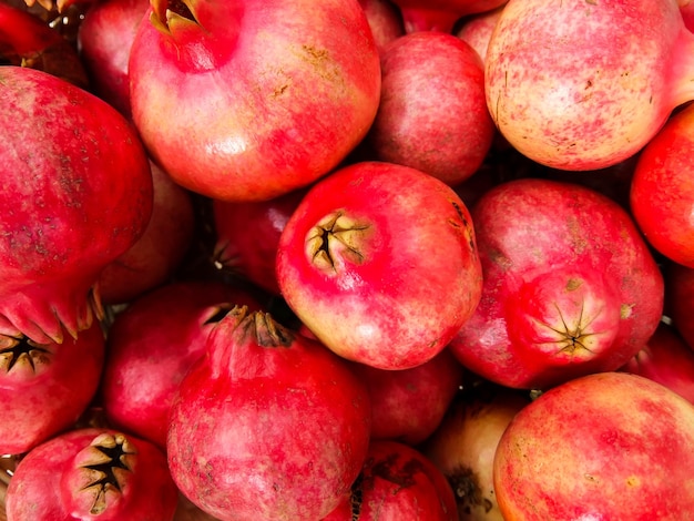 Exotische Frucht Roter Granatapfel