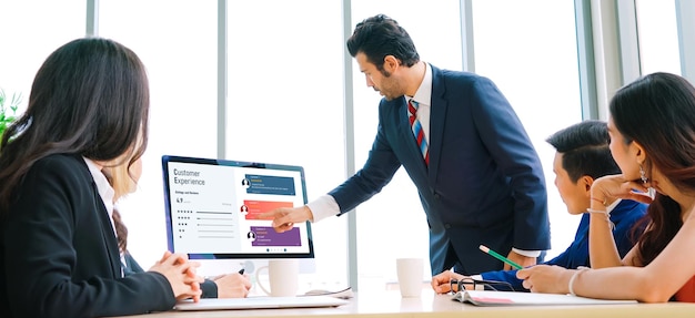 Experiencia del cliente y análisis de reseñas por parte de un moderno software informático