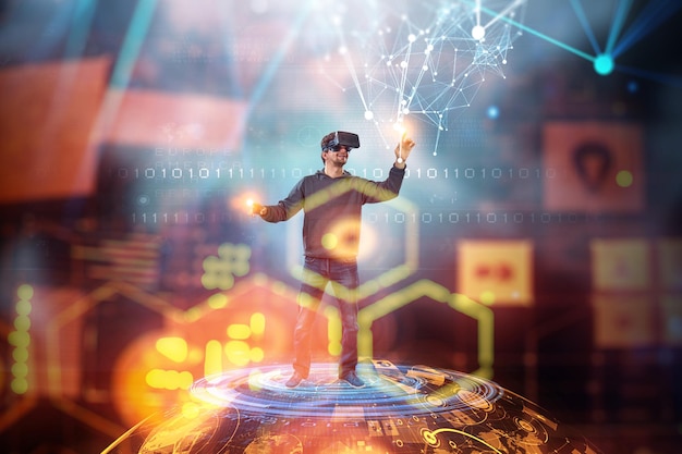 Experiencia de realidad virtual. Tecnologías del futuro. Técnica mixta