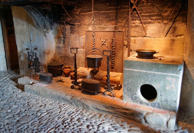 Exposição de utensílios de cozinha realizada no castelo de Gruyères na Suíça.