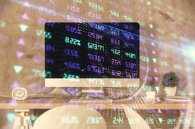Exposición múltiple del dibujo de gráficos financieros y el fondo interior de la oficina Concepto de análisis de mercado