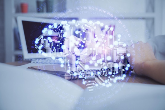 Exposición múltiple de la escritura a mano sobre fondo con concepto de holograma cerebral de autoaprendizaje