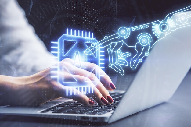 Exposición múltiple de manos de mujer trabajando en computadora y concepto de tecnología de dibujo de holograma de tema de datos