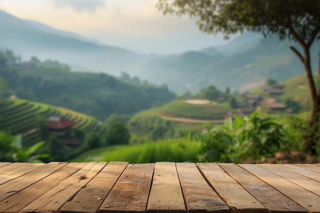 Foto exposición de productos de madera con tierras altas asiáticas en el fondo