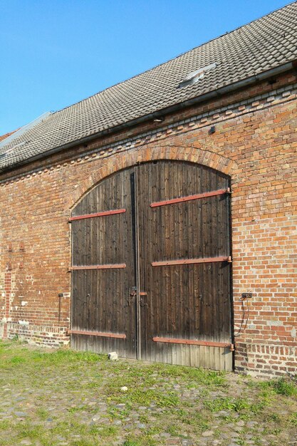 Foto exterior de la casa cerrada