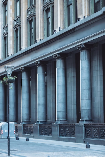 Foto exterior de edifício histórico na cidade