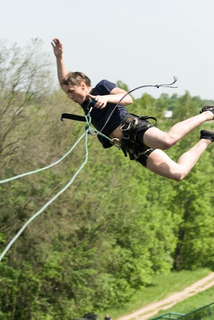 Extreme ropejumping