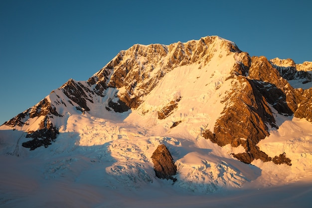 Face Leste do Monte Cook de Aoraki e Grand Plateau