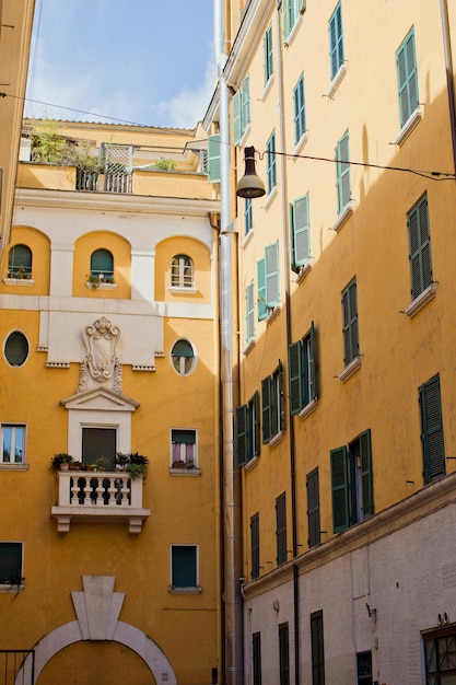 Fachada da antiga casa em roma