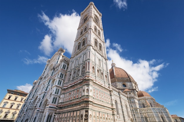 Fachada da famosa Catedral de Florença, Santa Maria del Fiore.