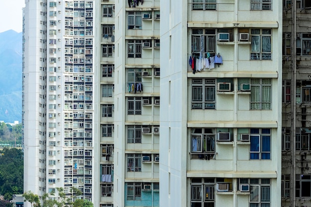 Fachada del edificio inmobiliario de Hong Kong