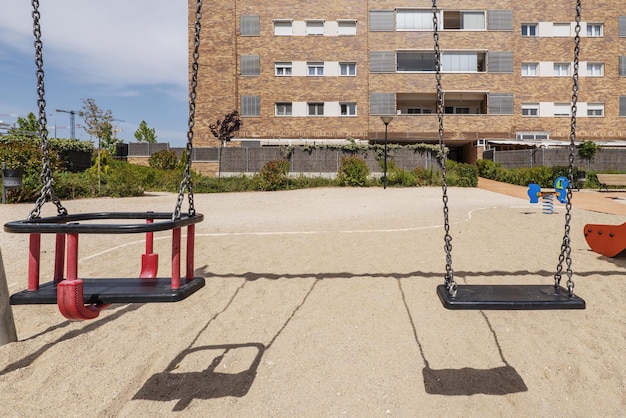 Fachada de un edificio residencial urbano