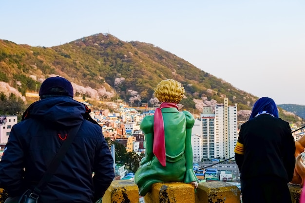 Fachada de Gamcheon Culture Village en Busan, Corea.