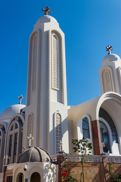 Fachada de la iglesia ortodoxa copta en Hurghada Egipto