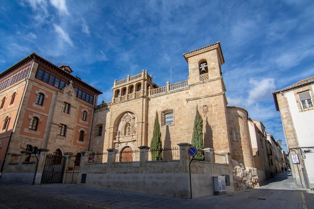 Fachada de la Iglesia de San Millán en Salamanca España