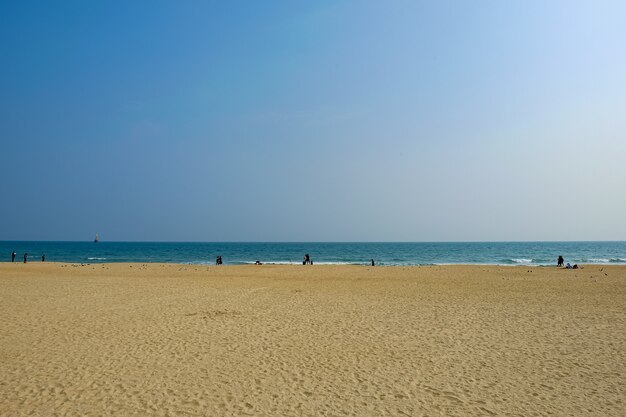 Fachada de la playa de Haeundae en Busan, Corea.