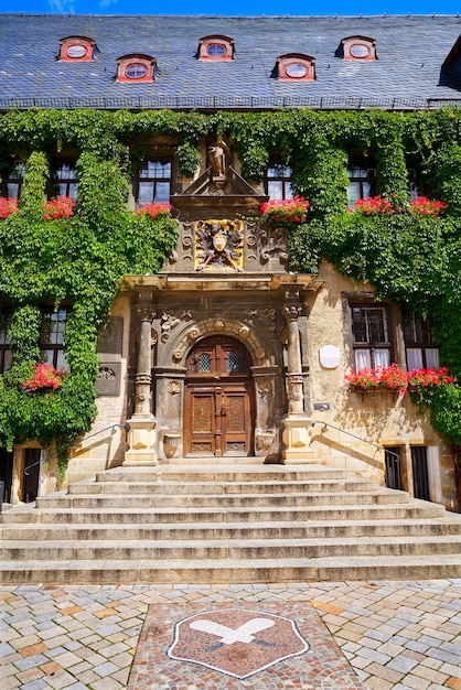 Fachada de Rathaus Quedlinburg en Harz Alemania