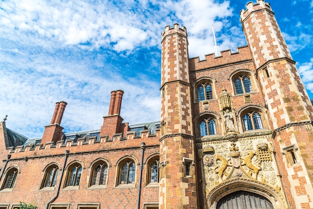 Fachada del St. John's College en Cambridge