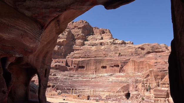 Fachadas de calles en Petra cerca y dentro de la casa Jordan World Heritage Site