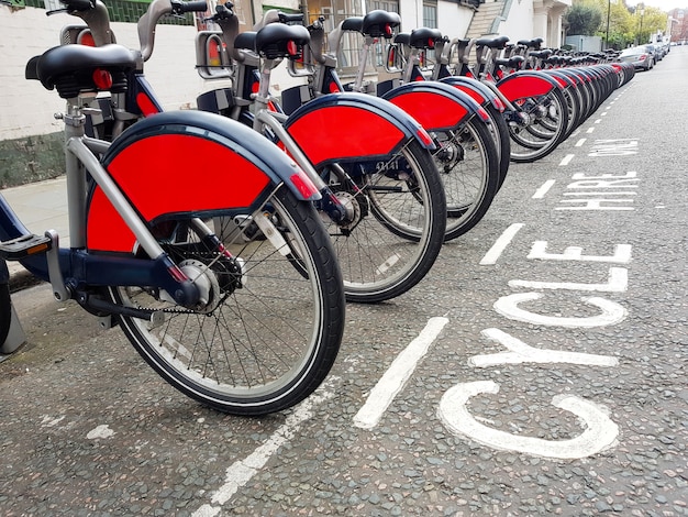 Fahrräder können an ihrer Station in London gemietet werden