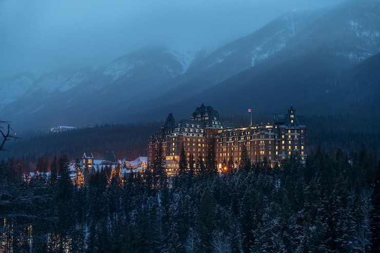 Foto fairmont banff springs hotel im winter banff nationalpark alberta kanada
