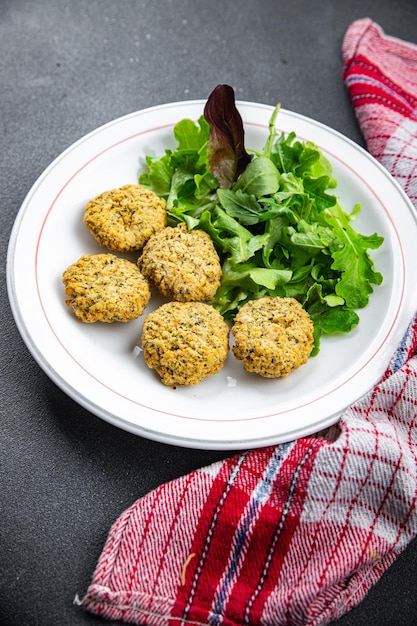 falafel feijão vegetal costeletas bolas refeição saudável comida lanche na mesa cópia espaço comida