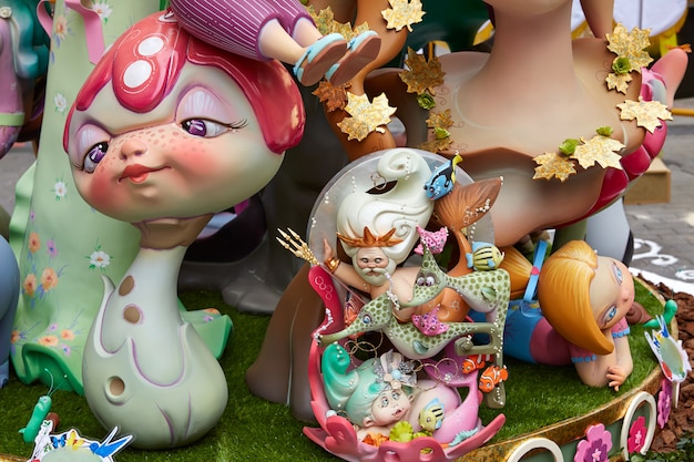 Foto fallas fest figuras populares