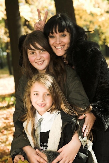 Família feliz no parque