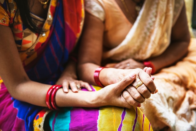 Una familia india feliz