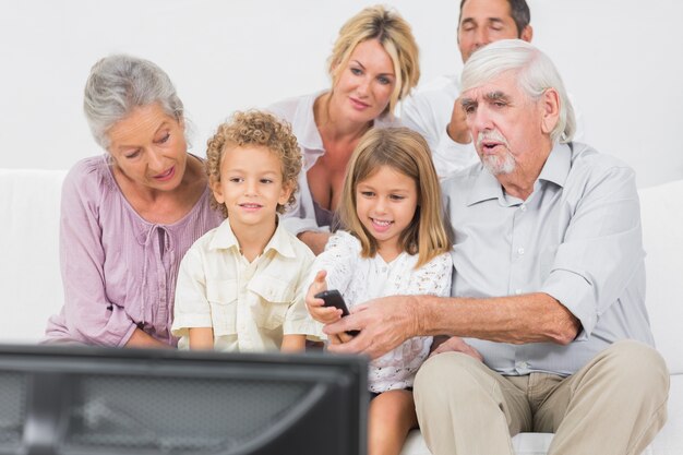 Familie Fernsehen zusammen