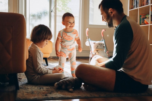 Familie zu Hause