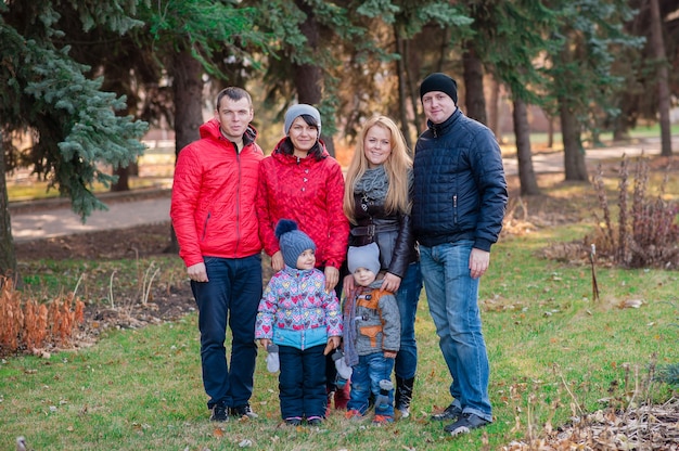 Familienporträt im Park