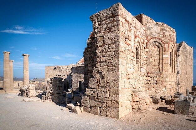 Foto la famosa isla de lindos en el dodecaneso