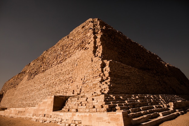 Famosa pirámide egipcia
