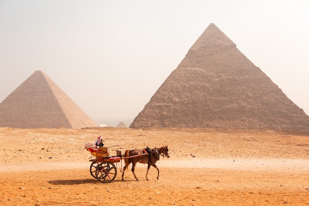 Famosas pirámides egipcias de Giza