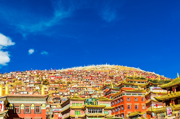 un famoso Lamasery en Seda, Sichuan, China.