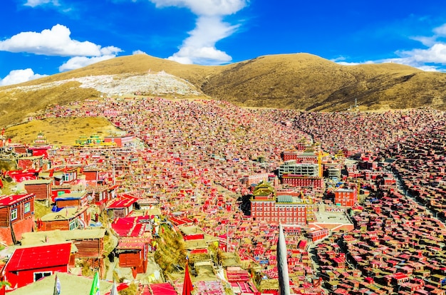 un famoso Lamasery en Seda, Sichuan, China.