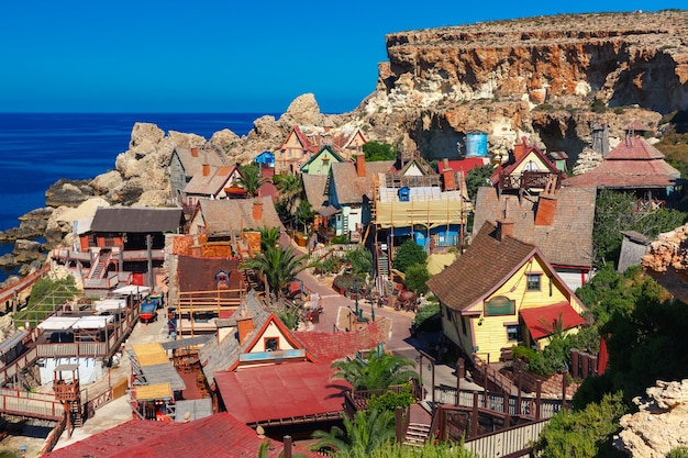 Famoso pueblo de Popeye en Anchor Bay, Malta