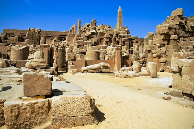 El famoso templo de Karnak en Luxor, Egipto