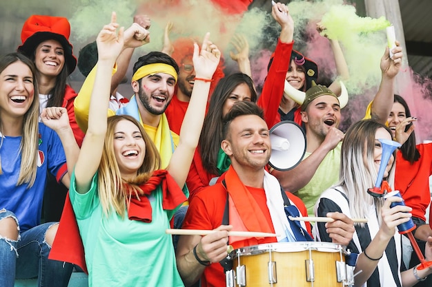 Foto fans jubeln im stadion