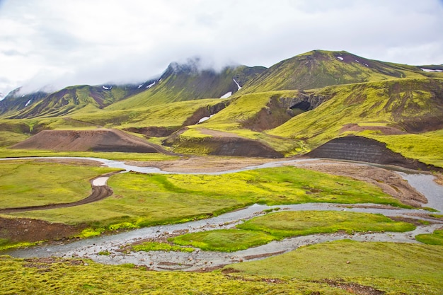 Farbige Berge der Vulkanlandschaft von Landmannalaugar