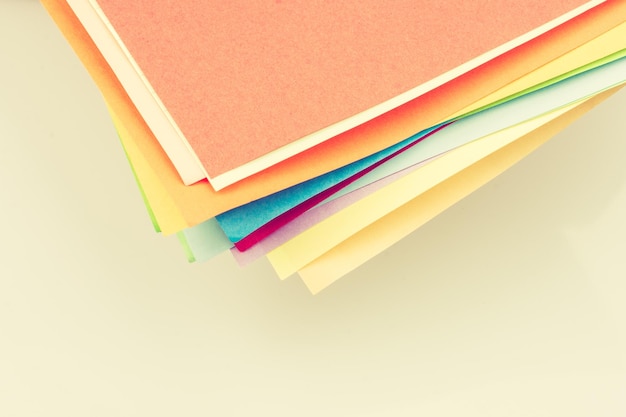 Foto farbiges papier in der ansicht als texturhintergrund
